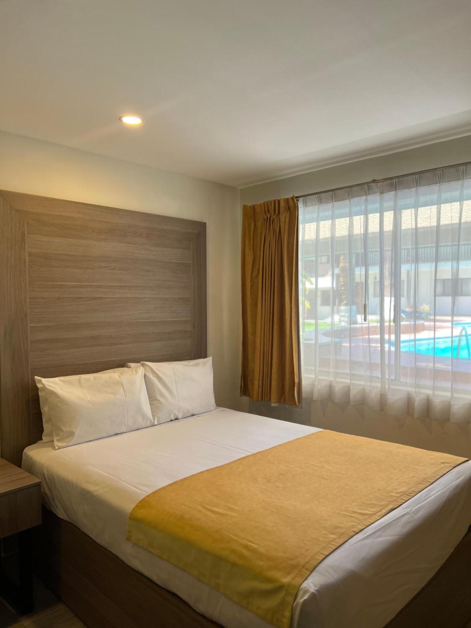 Hotel Bugambilia Hermosillo Ngoại thất bức ảnh