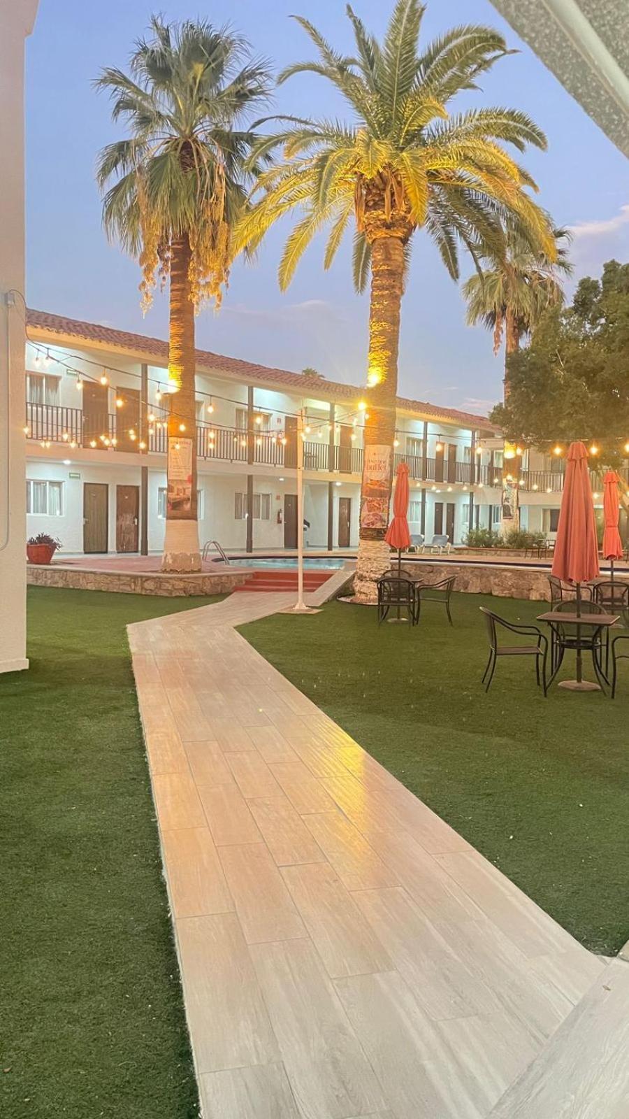 Hotel Bugambilia Hermosillo Ngoại thất bức ảnh
