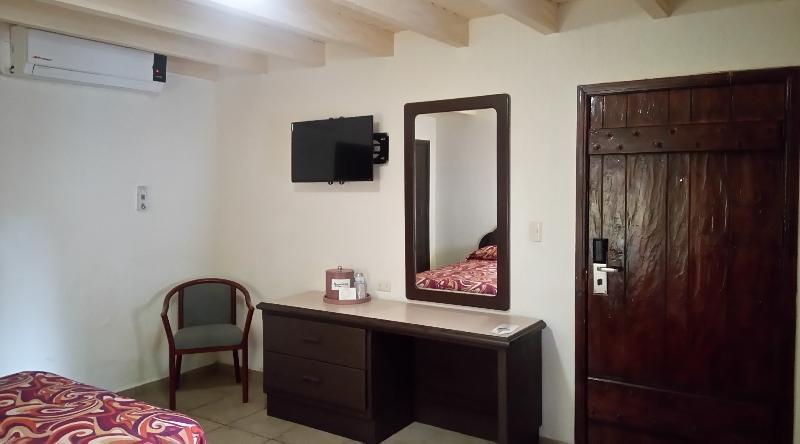 Hotel Bugambilia Hermosillo Ngoại thất bức ảnh